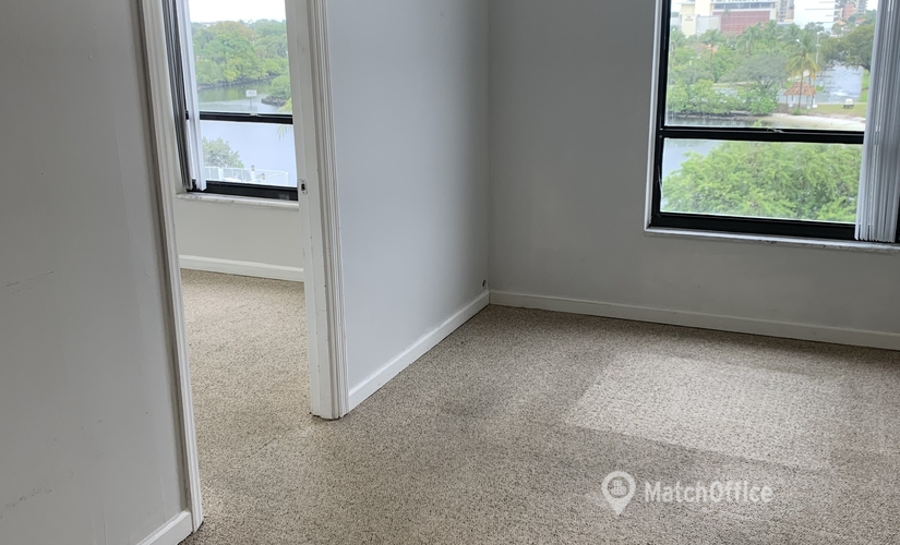 45 m² Office space up for rent in Fort Lauderdale, FL, 1975 E Sunrise Blvd., 33312  - 1 | MatchOffice.com