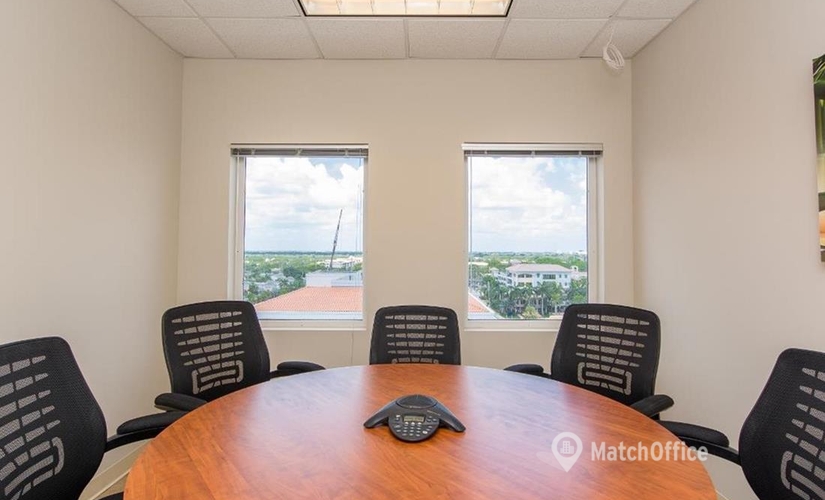 40 m² Business park property up for rent in Boca Raton, FL, 150 East Palmetto Park Road (33432) - 1 | MatchOffice