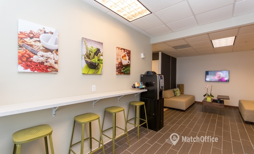 40 m² Business center place available to rent in Boca Raton, FL, 150 East Palmetto Park Road (33432) - 2 | MatchOffice.com