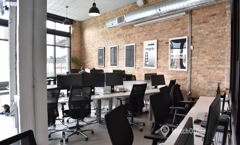 16006 m² Shared workspace in Chicago, IL, 3033 N Clark St (60657) - 3 | MatchOffice