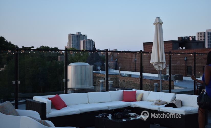16006 m² Shared office  in Chicago, IL, 3033 N Clark St (60657) - 4 | MatchOffice.com