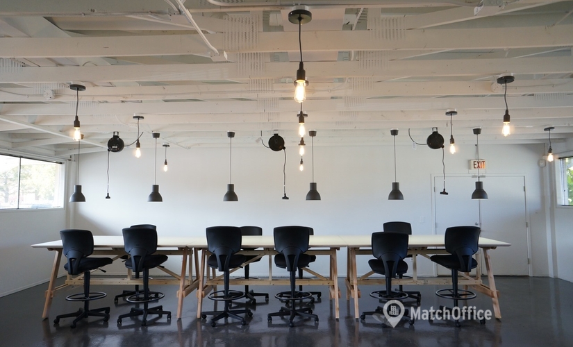 21 m² Business center place available to rent in Troy, MI, 2609 Crooks Rd (48084) - 0 | MatchOffice.com