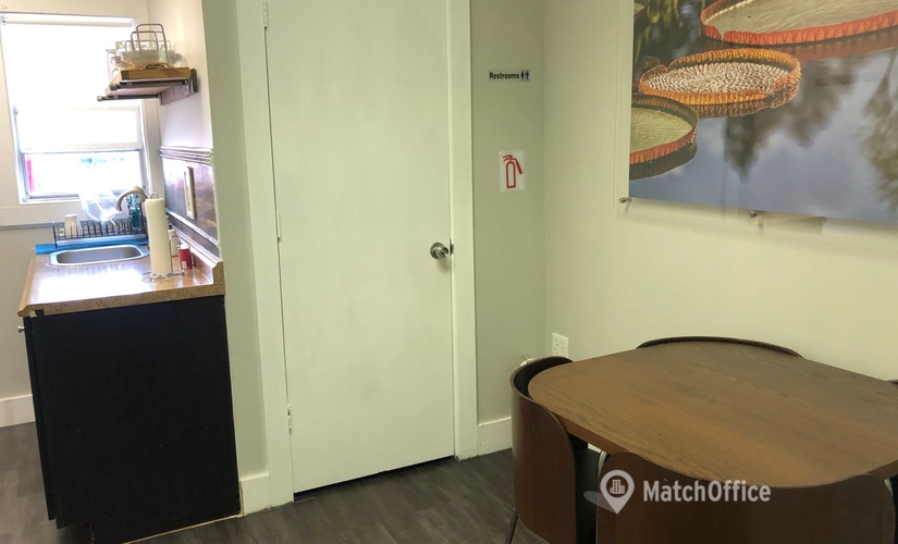 2500 m² Co-working  in Jacksonville, FL, 630 Kingsley Ave (32073) - 2 | MatchOffice