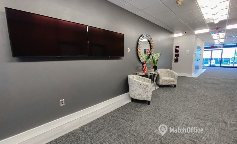 40 m² Shared workspace  in Richmond, VA, North Parham Road 2807 (23294) - 2 | MatchOffice.com