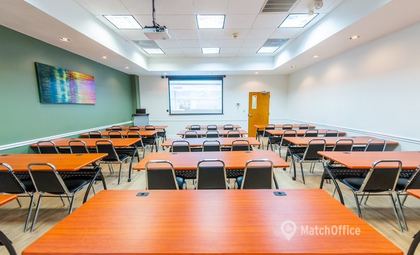 2500 m² Business center property for rent in Fort Lauderdale, FL, 1451 W. Cypress Creek Blvd. (33309) - 2 | MatchOffice