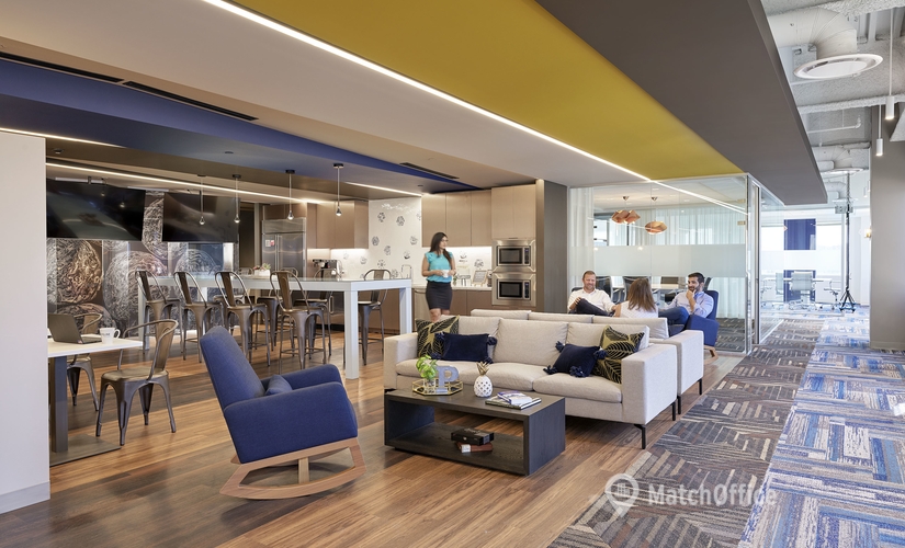 Virtual office in Tampa, FL, 400 N Tampa Street (33602) - 3 | MatchOffice.com