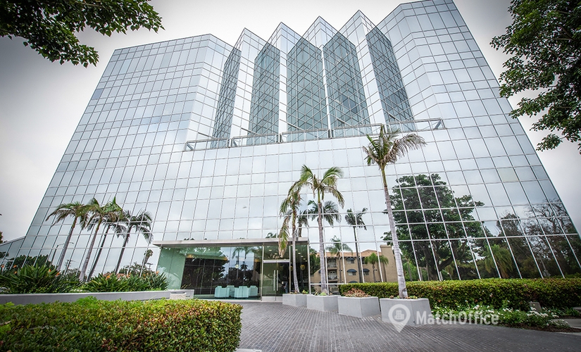 200 m² Business space property up for rent in Long Beach, CA, 5150 E Pacific Coast Highway (90804) - 0 | MatchOffice