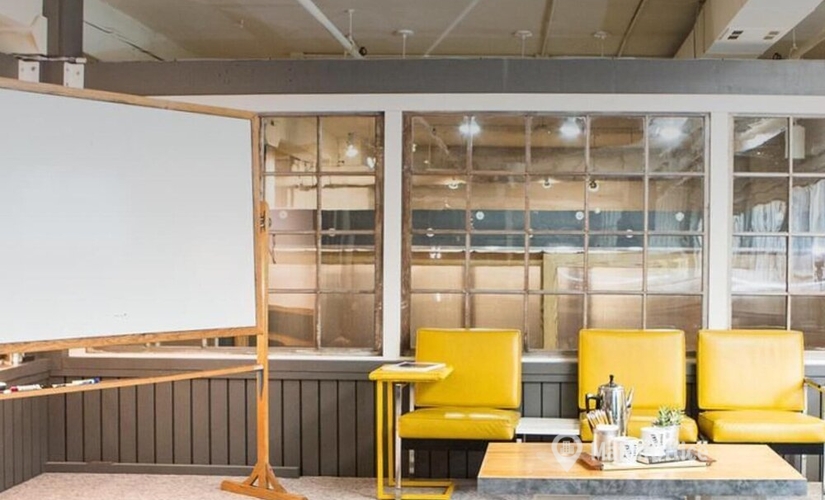 30 m² Business center building up for rent in Seattle, WA, 92 Lenora Street (98121) - 1 | MatchOffice.com