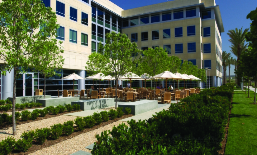 900 m² Business center property for rent in Aliso Viejo, CA, Vantis Dr (92656) - 1 | MatchOffice