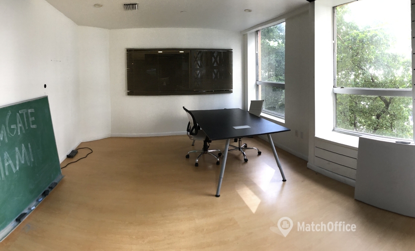 212 m² Office for rent in Miami, FL, Southeast 1st Street 168, 33131 - 0 | MatchOffice.com