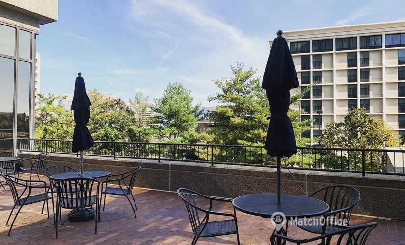 200 m² Serviced office building up for rent in McLean, VA, 1751 Pinnacle Drive (22102) - 4 | MatchOffice