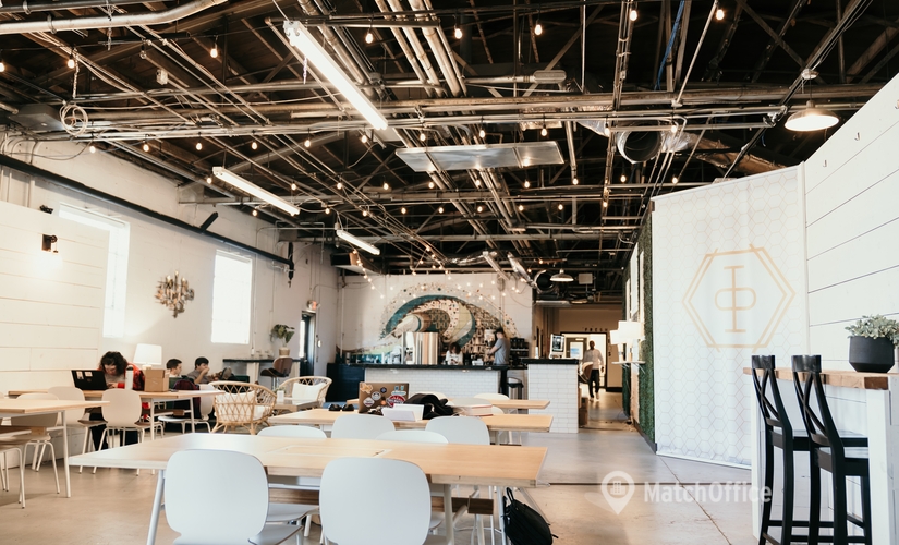 650 m² Office for rent in Nashville, TN, 701 Murfreesboro Pike, 37210 - 1 | MatchOffice.com