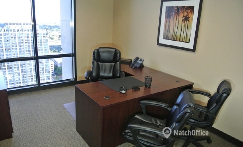 Discover Private Office Space for Lease in 390 N. Orange Avenue, Orlando, FL  ✓ 
