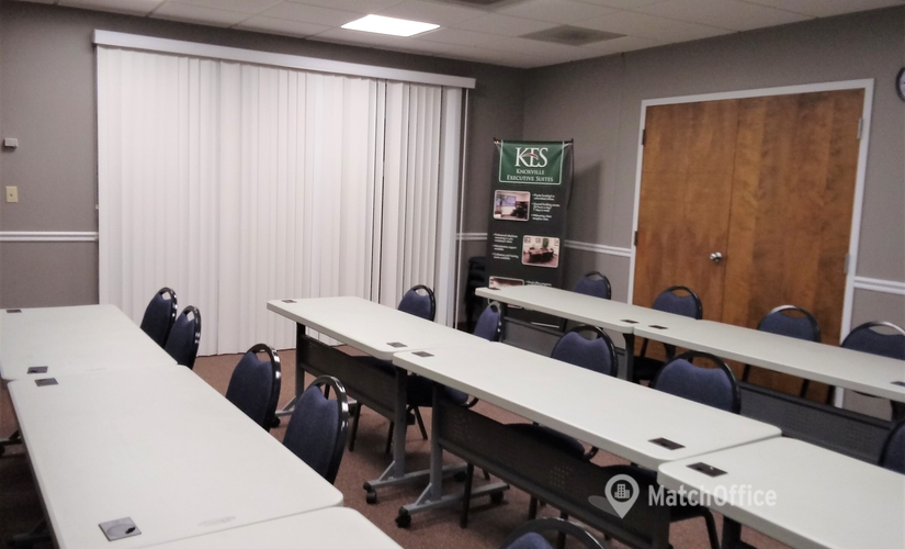 350 m² Shared workspace  in Knoxville, TN, 9111 Cross Park Dr (37923) - 3 | MatchOffice.com