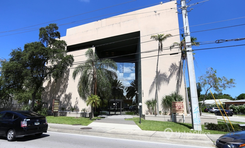 4000 m² Business space in North Miami, FL, 11077 Biscayne Blvd (33161) - 2 | MatchOffice