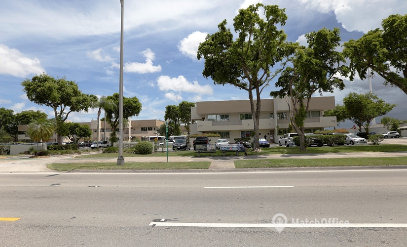 1142 m² Business park in Miami, FL, 10300 SW 72nd St (33173) - 3 | MatchOffice.com
