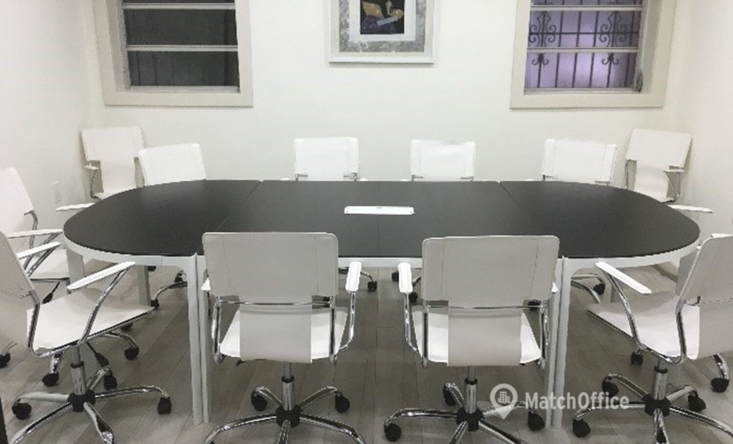 60 m² Meeting room in Miami, FL, Southwest 27th Avenue 2857 (33133) - 2 | MatchOffice.com
