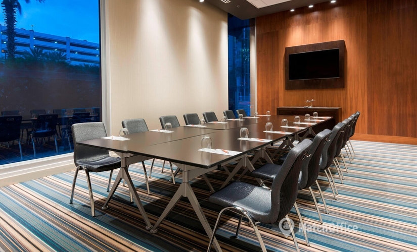 250 m² Conference hall in Orlando, FL, South Orange Avenue 500 (32801) - 0 | MatchOffice