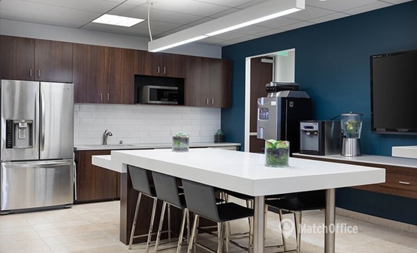538 m² Shared office  in San Diego, CA, 4225 Executive Square (92037) - 2 | MatchOffice.com