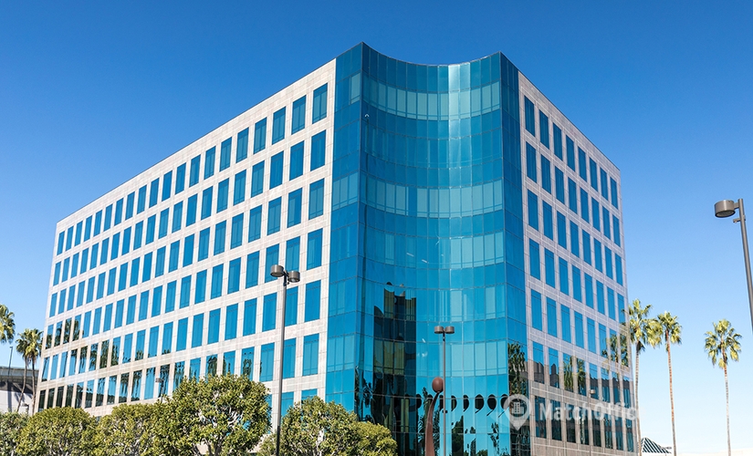 538 m² Shared workspace  in Long Beach,	 CA, 3780 Kilroy Airport Way (90806) - 0 | MatchOffice