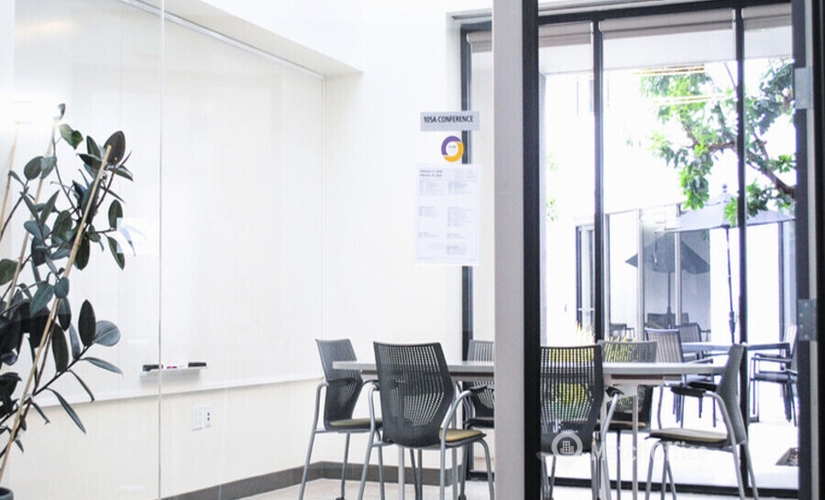 50 m² Conference room in Westlake Village, CA, Agoura Road 31416 (91361) - 0 | MatchOffice.com