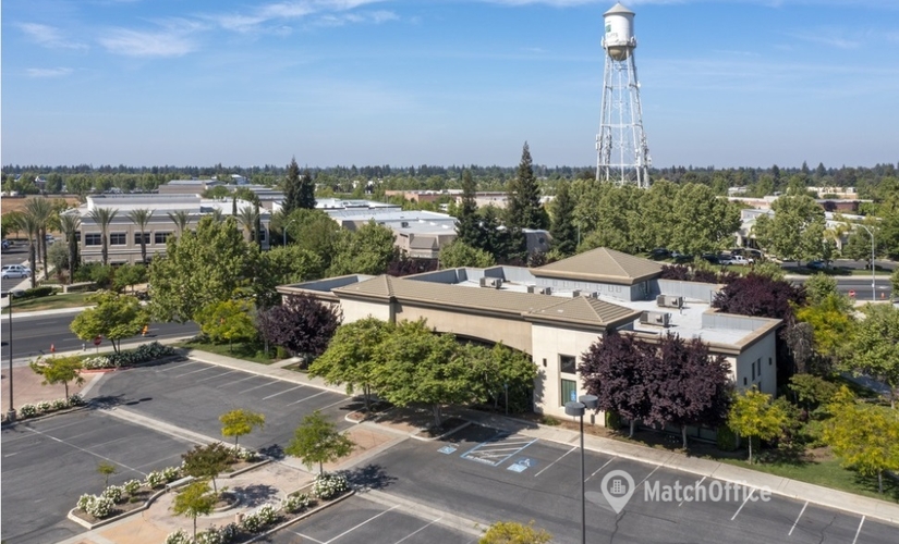 10208 m² Business center in Fresno, CA, North Remington Avenue 7448 (93711) - 1 | MatchOffice.com