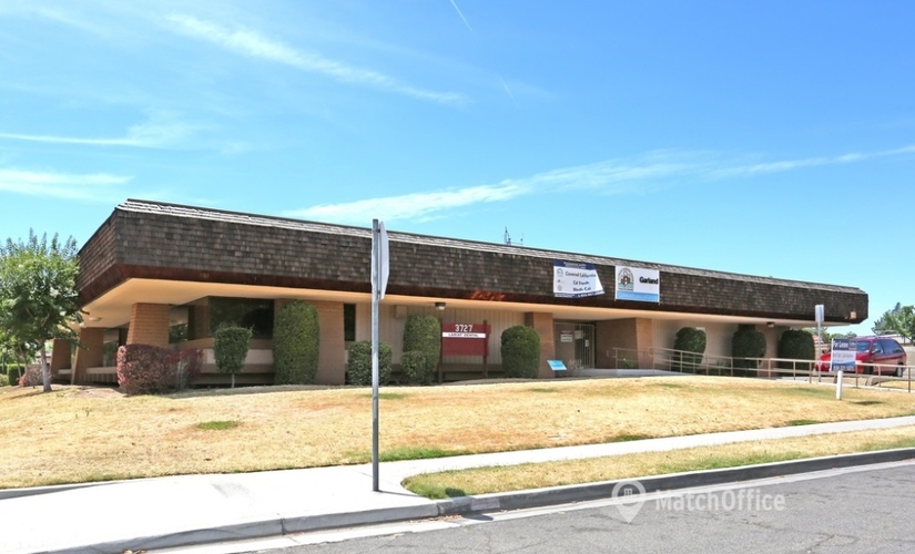 1800 m² Serviced office in Fresno, CA, 3727 N First St (93726) - 3 | MatchOffice