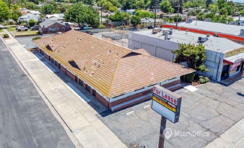 1012 m² Business park in Fresno, CA, 2632 N Blackstone Ave (93703) - 2 | MatchOffice