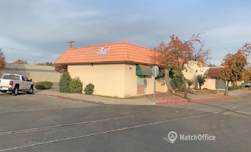 1848 m² Business center in Visalia, CA, 636 W. Oak Ave (93291) - 2 | MatchOffice.com
