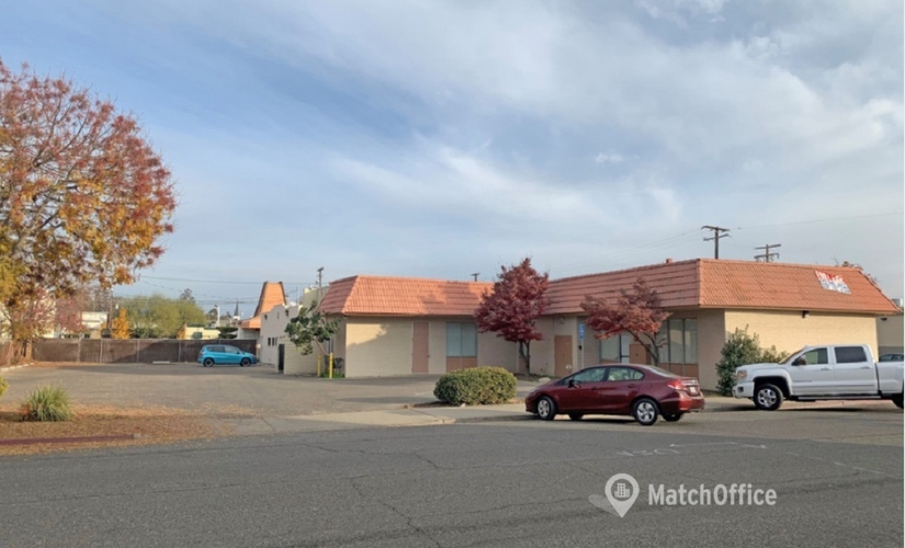 1848 m² Business park in Visalia, CA, 636 W. Oak Ave (93291) - 4 | MatchOffice.com