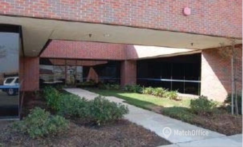 1094 m² Business center in Hanford, CA, 530 Kings County Dr (93230) - 1 | MatchOffice.com
