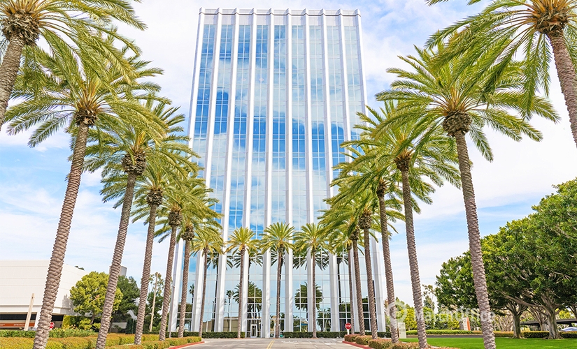 4844 m² Business space in Newport Beach, CA, 620 Newport Center Drive (92660) - 10 | MatchOffice.com