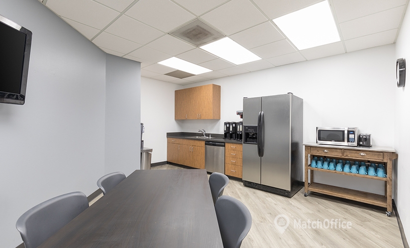 2153 m² Coworking space in Long Beach, CA, 5150 E Pacific Coast Highway (90804) - 4 | MatchOffice