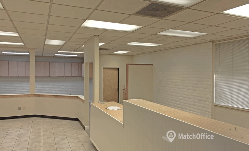 1848 m² Business space in Visalia, CA, 636 W. Oak Ave (93291) - 4 | MatchOffice