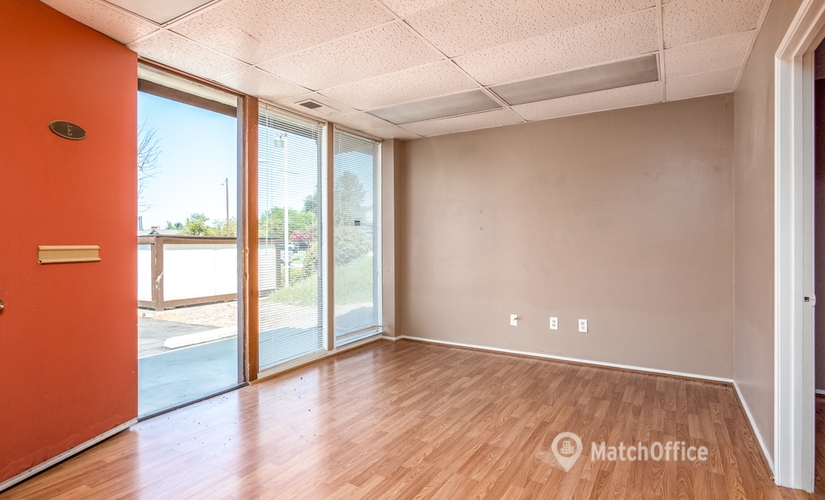 750 m² Business space in Visalia, CA, 3200 S Fairway St (93277) - 4 | MatchOffice.com