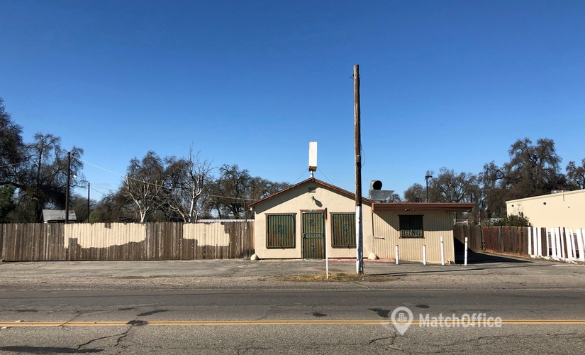 1184 m² Business center in Laton, CA, 21144 S Fowler Ave (93242) - 1 | MatchOffice.com