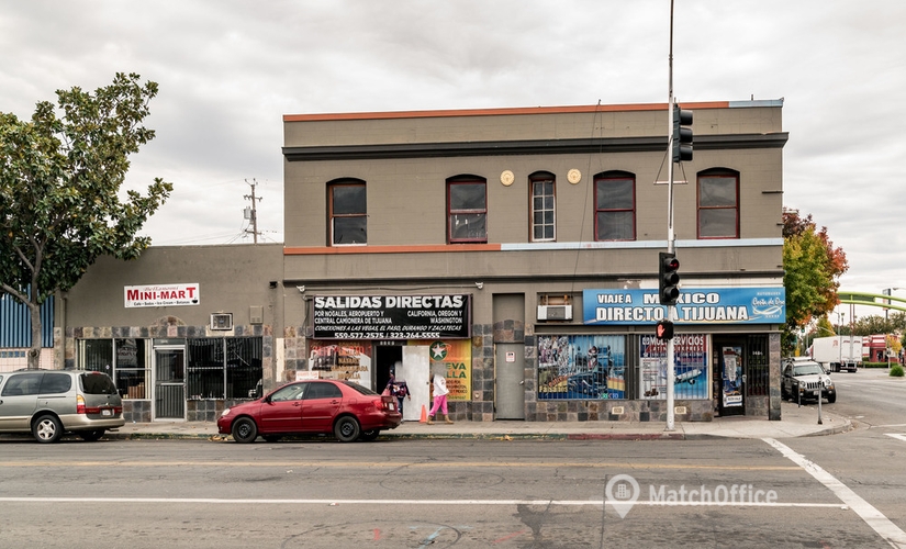 22600 m² Business space in Fresno, CA, 1474 Fresno St (93706) - 0 | MatchOffice