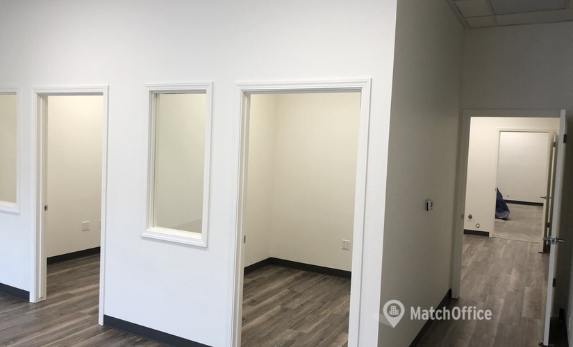 4500 m² Business park in Fresno, CA, 315 E Shields Ave (93704) - 3 | MatchOffice