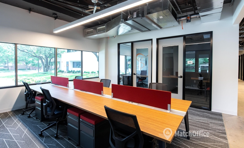 431 m² Business space in Dallas, TX,  17250 Dallas Parkway (75248) - 1 | MatchOffice