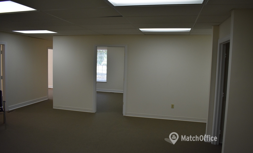 3500 m² Serviced office in Richmond, VA, 611 N Courthouse Rd (23236) - 2 | MatchOffice.com