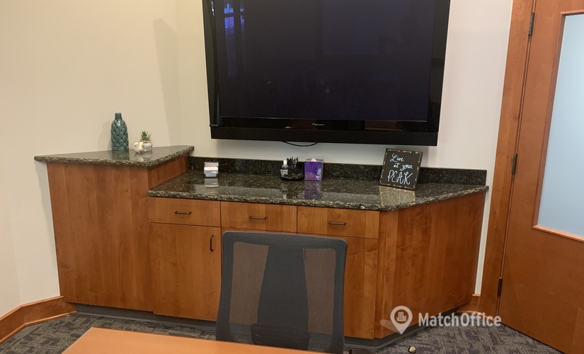 23 m² Convention center in Fort Collins, CO, Oakridge Drive 1315 (80525) - 2 | MatchOffice.com