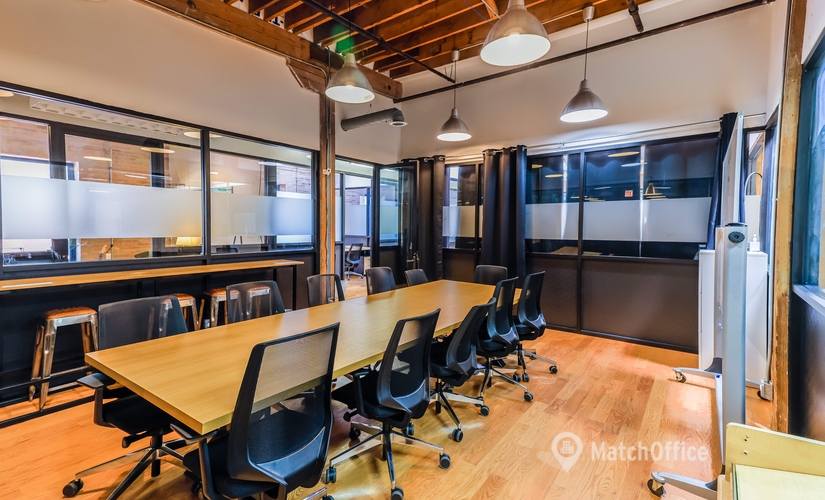 300 m² Conference center in Chicago, IL, North Wabash Avenue 444 (60611) - 0 | MatchOffice.com