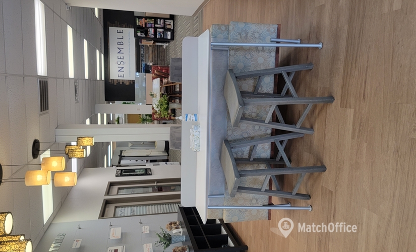 603 m² Coworking space  in Fort Worth, TX, 1617 Park Place Ave. (76110) - 9 | MatchOffice.com