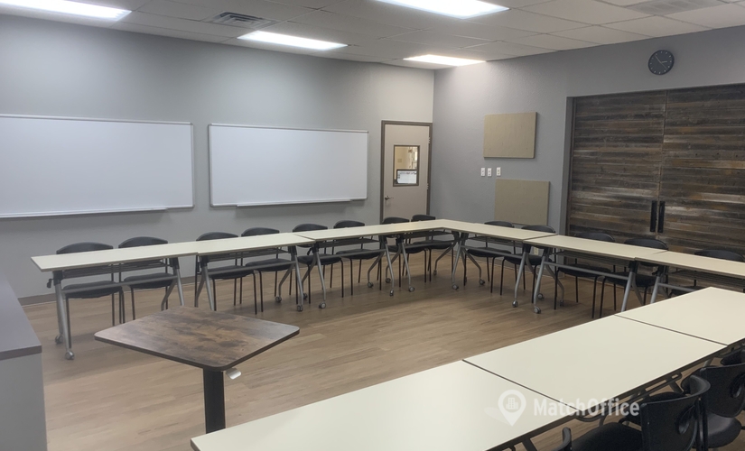 603 m² Shared office  in Fort Worth, TX, 1617 Park Place Ave. (76110) - 12 | MatchOffice.com