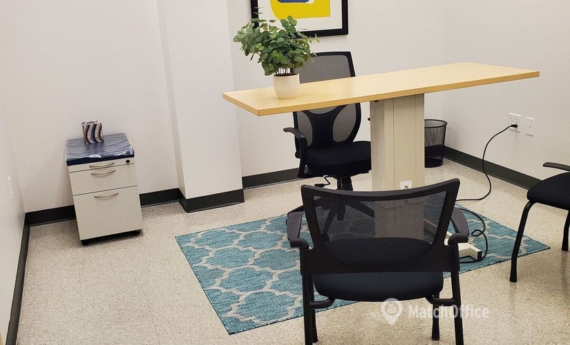 21528 m² Coworking  in Grand Rapids, MI, 625 Kenmoor Ave SE Suite 301 (49546) - 5 | MatchOffice.com