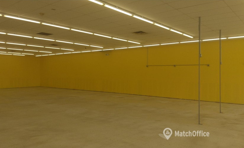9646 m² Shop for rent in North Miami, FL, Northeast 125th Street 401 (33161) - 1 | MatchOffice.com