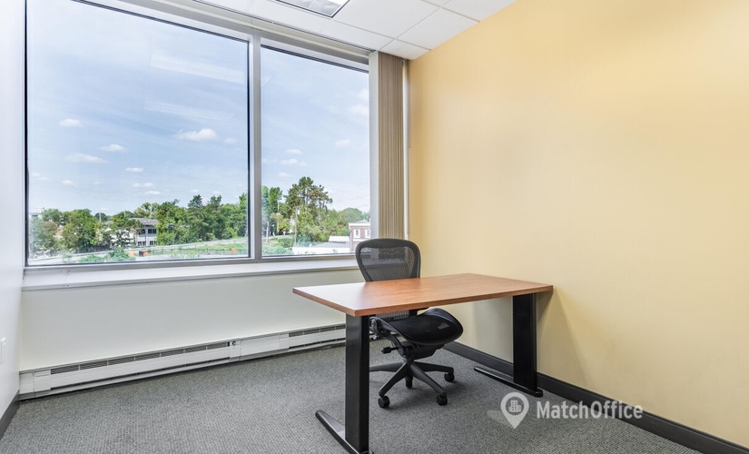 Virtual business address in Paramus, NJ, 140 E Ridgewood Avenue (07652) - 1 | MatchOffice