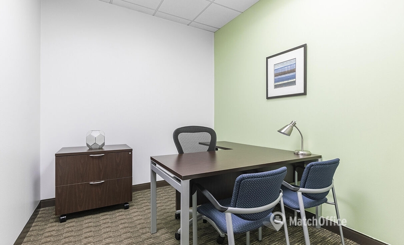 1076 m² Conference hall in Houston, TX, 2425 West Loop South (77027) - 1 | MatchOffice