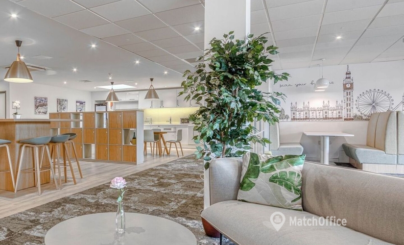 1615 m² Coworking space in Charlotte, NC, North Tryon Street 525 (28202) - 4 | MatchOffice.com
