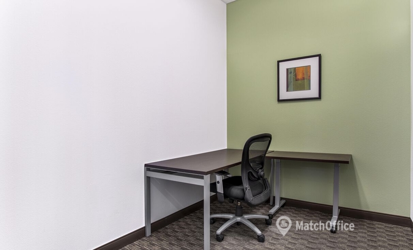 2691 m² Business center in Henderson, NV, 170 S. Green Valley Parkway (89012) - 0 | MatchOffice
